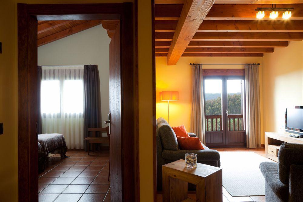 Hotel Txaraka Bermeo Eksteriør bilde