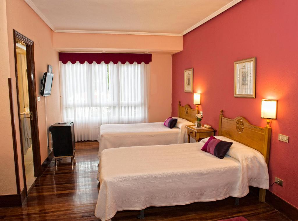 Hotel Txaraka Bermeo Eksteriør bilde
