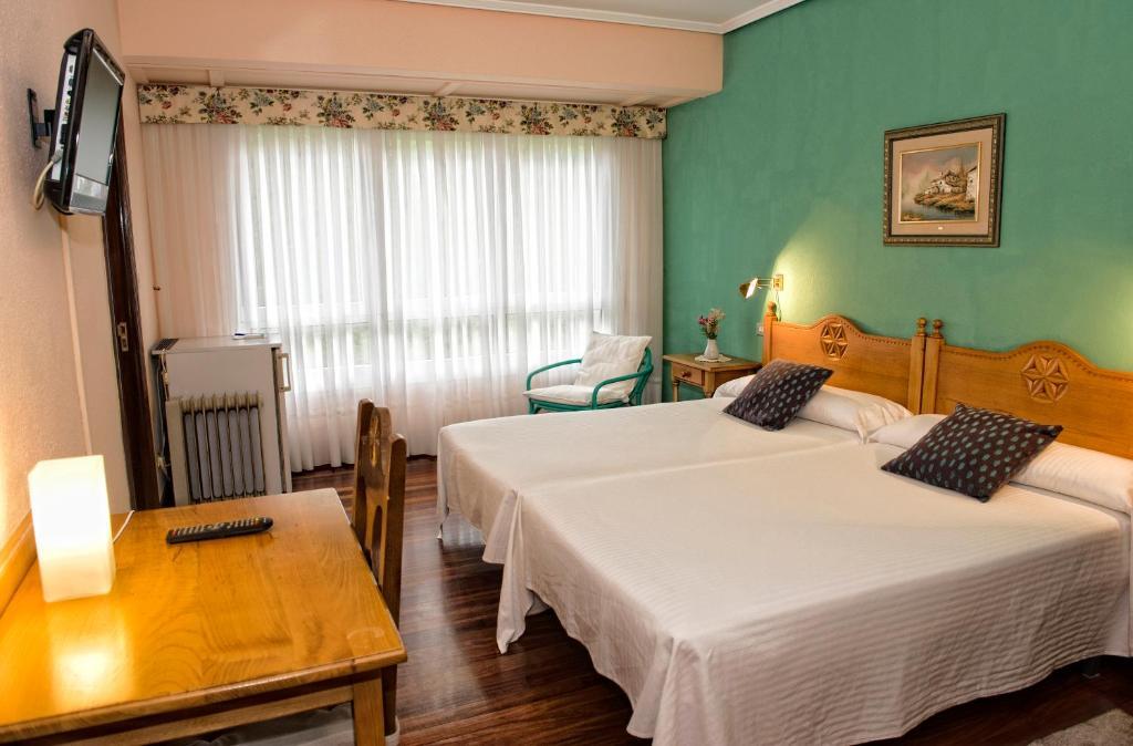 Hotel Txaraka Bermeo Eksteriør bilde