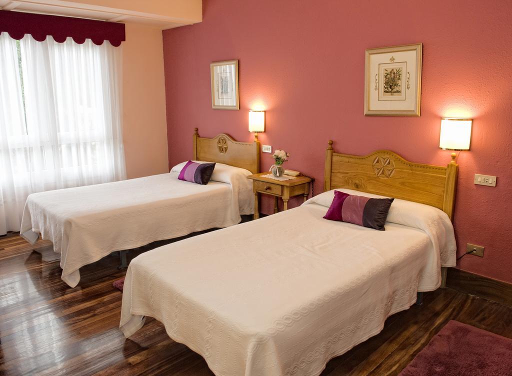 Hotel Txaraka Bermeo Eksteriør bilde